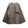 Deborah – Stilig cape coat