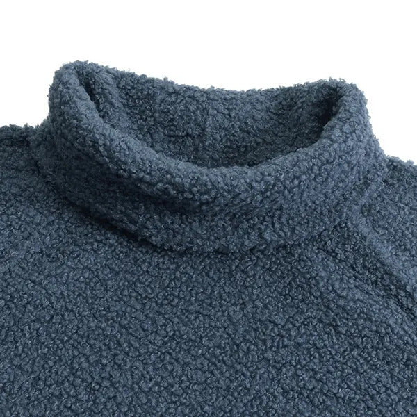 Aranni - Elegant turtleneck klänning i flera färger.